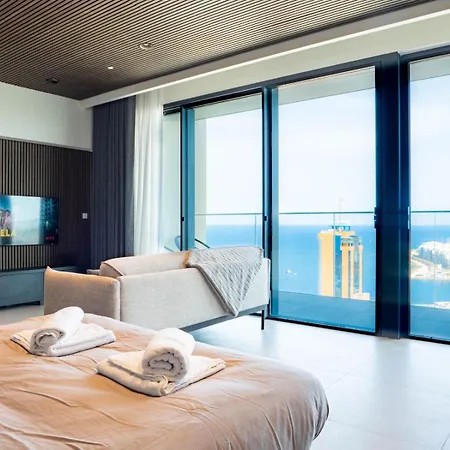 Apartment 公寓